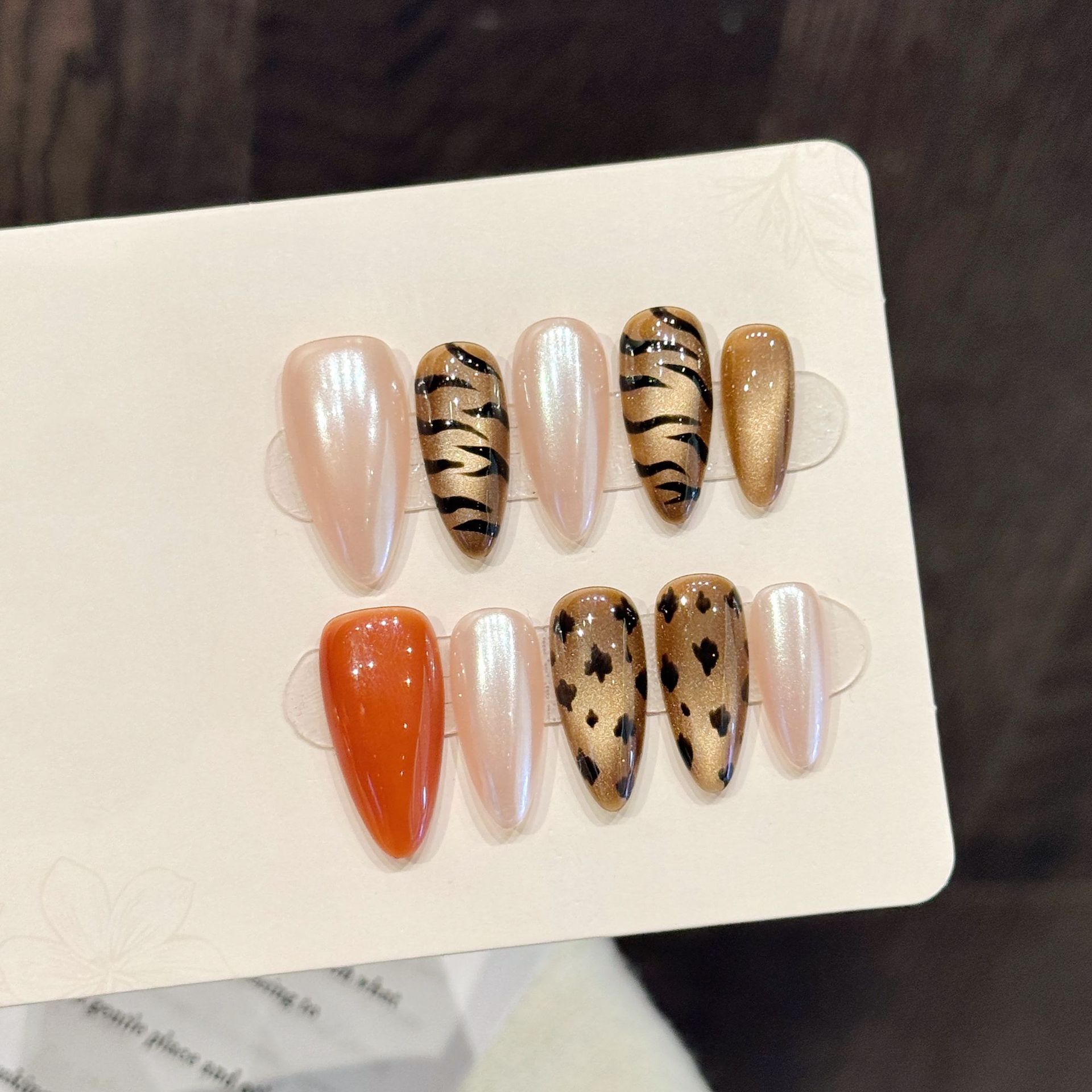 Nail Art Zebra Design - 10 Uds. De uñas postizas hechas